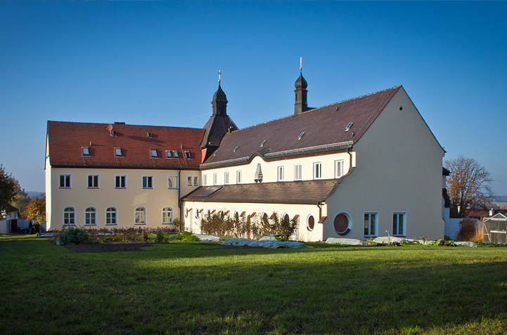 01 Klostermauer Vilsbiburg Karmel